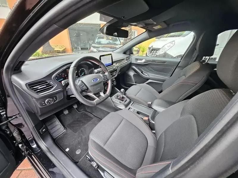 Usado Ford Focus ST-Line X 125 HP (91 kW) 2021 Preto Carrinha