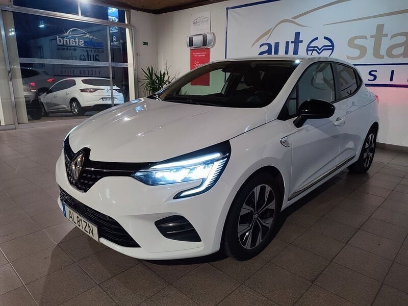 Branco Usado 2021 Renault Clio V Evolution | € 14.750 (Preço justo) - Imagem 1/4