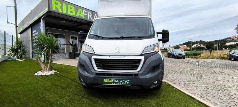 Usado Peugeot Boxer 150 HP (110 kW) 2016 Branco Van