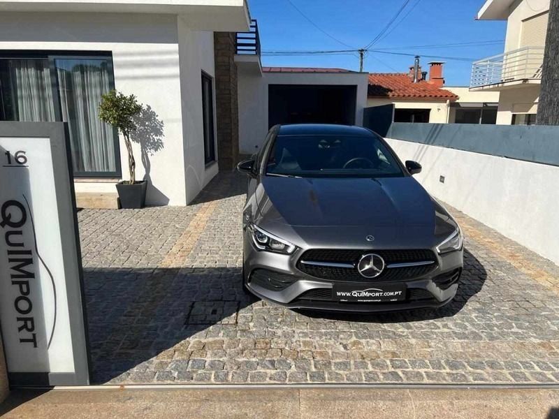 Outra Usado 2023 Mercedes CLA250e Sedan | € 29.900 - Imagem 1/4