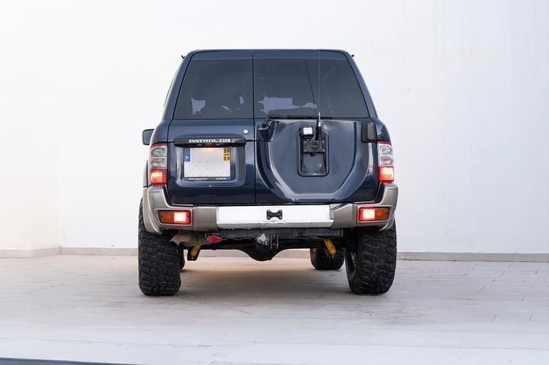 Usado Nissan Patrol 130 HP (95 kW) 1998 Azul SUV