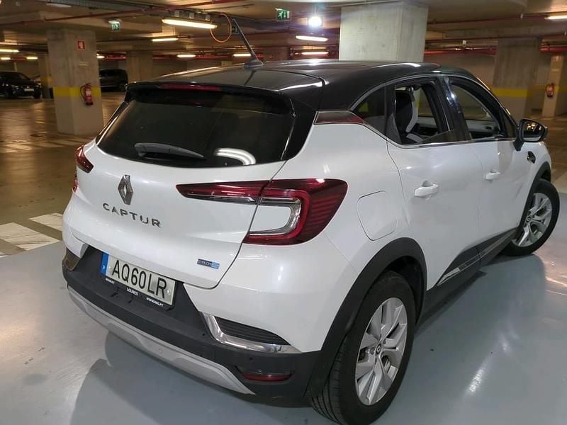Usado Renault Captur 160 HP (117 kW) 2022 Branco SUV