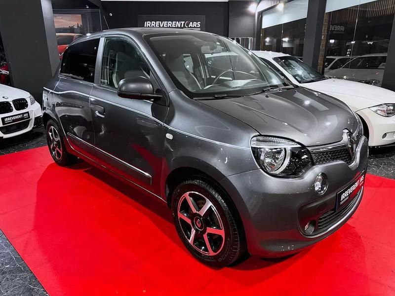 Usado Renault Twingo 90 HP (66 kW) 2019 Cinza antracite Citadino