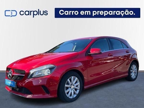 Vermelho Usado 2015 Mercedes A160 Urban | € 18.900 (Preço justo) - Imagem 1/3