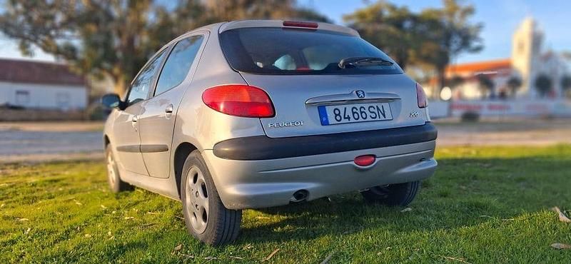 Usado Peugeot 206 2001 Sedan
