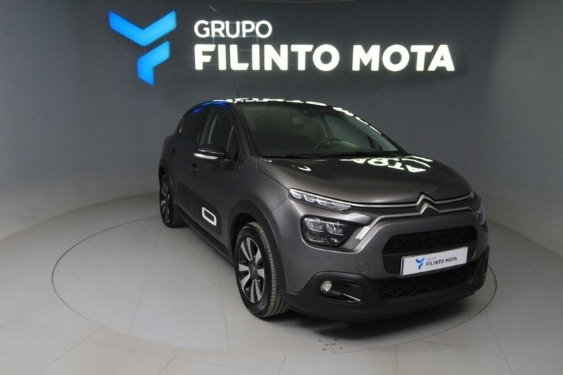 Cinzento Usado 2024 Citroën C3 PureTech Citadino | € 16.390 (Preço justo) - Imagem 1/1