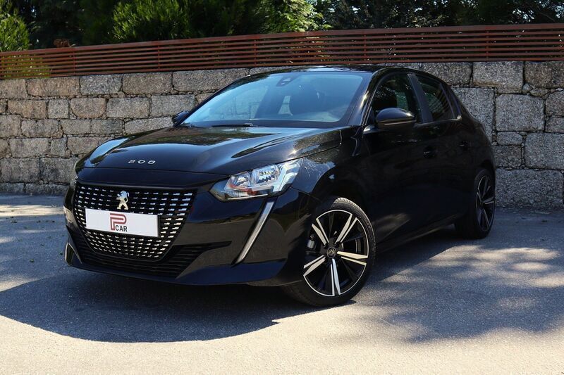 Preto Usado 2021 Peugeot 208 Active Citadino | € 14.400 (Preço justo) - Imagem 1/4