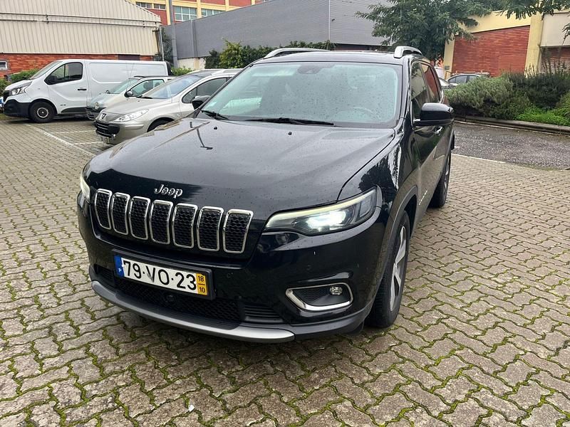 Usado Jeep Cherokee Limited 200 HP (147 kW) 2018 Preto SUV