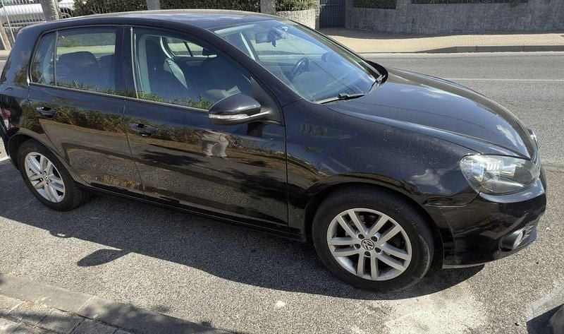 Usado 2010 VW Golf VI Sedan | € 7.500 (Bom preço) - Imagem 1/4