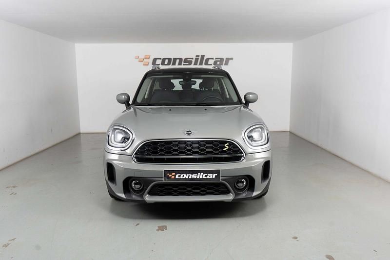 Cinza Usado 2022 Mini Cooper Countryman SUV | € 26.890 - Imagem 1/4