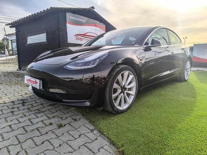 Preto Usado 2019 Tesla Model 3 Sedan | € 22.000 (Preço justo) - Imagem 1/4