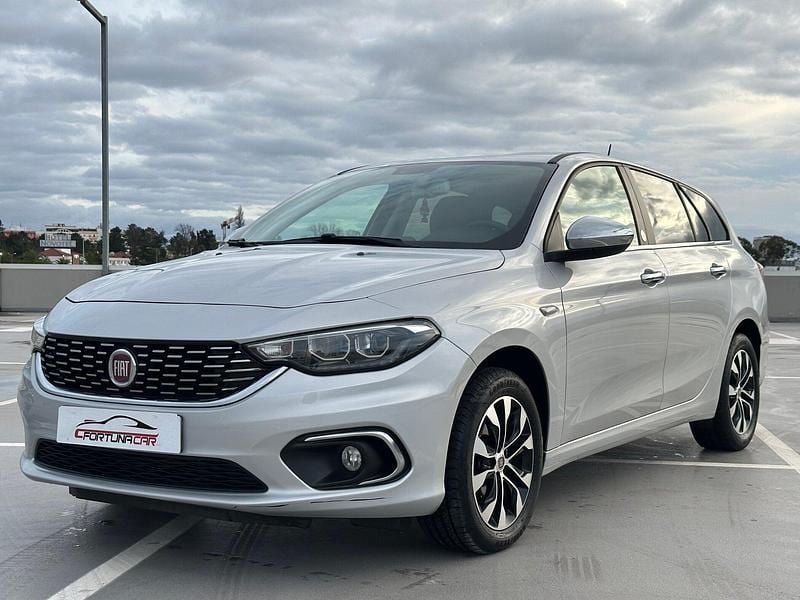 Usado Fiat Tipo Mirror 95 HP (69 kW) 2021 Cinza Carrinha
