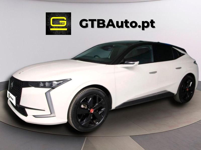 Branco Usado 2022 DS Automobiles DS4 Performance SUV | € 27.900 - Imagem 1/4