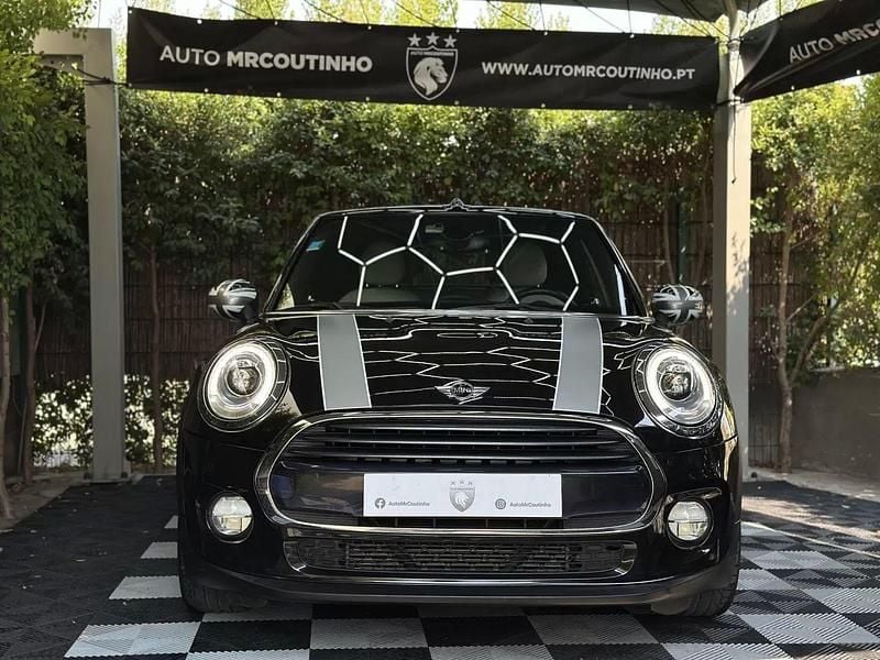 Preto Usado 2017 Mini Cooper D Cabriolet Cabrios | € 21.900 - Imagem 1/4