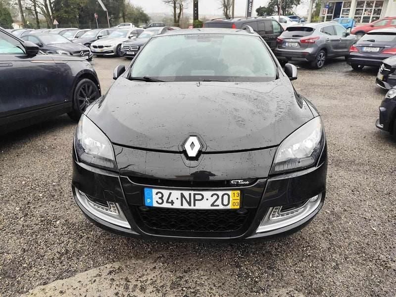 Usado Renault Mégane III 130 HP (95 kW) 2013 Preto Carrinha