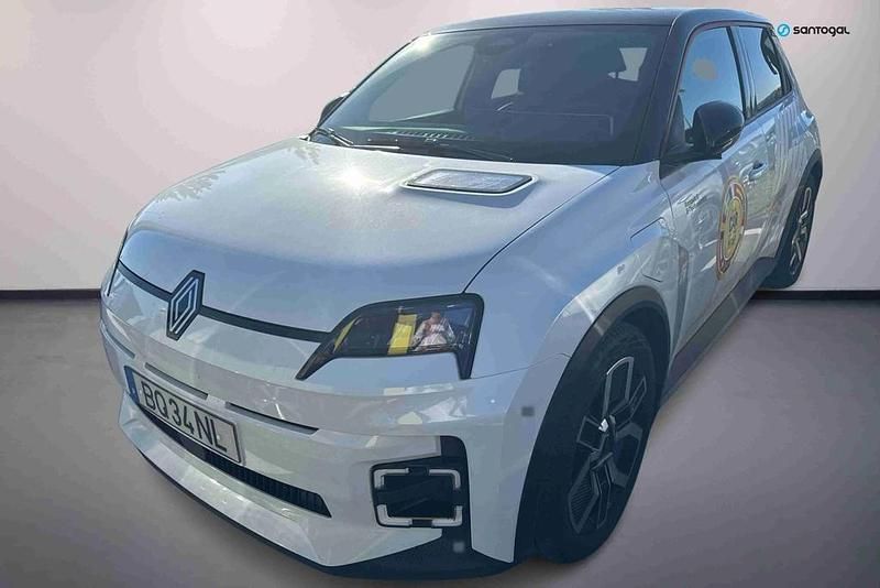Branco Usado 2025 Renault R5 Techno Citadino | € 33.490 - Imagem 1/4