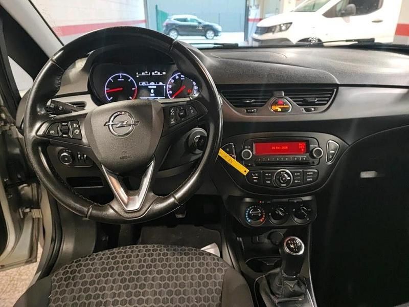 Usado Opel Corsa Business Edition 95 HP (69 kW) 2018 Cinza Citadino