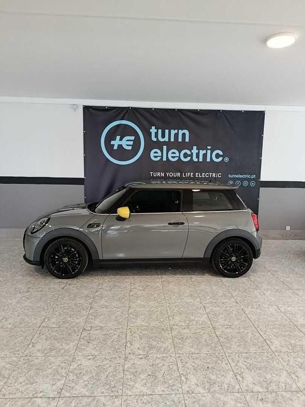 Cinzento Usado 2021 Mini Cooper Citadino | € 17.990 (Super Preço) - Imagem 1/4