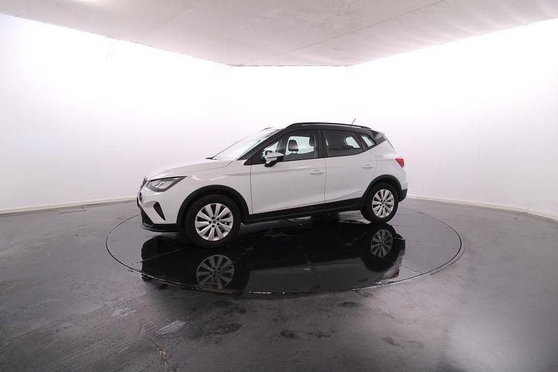 Usado Seat Arona 95 HP (69 kW) 2023 Branco SUV