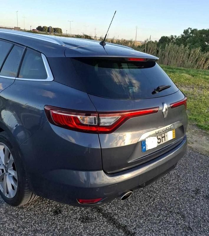 Usado Renault Mégane GrandTour 110 HP (80 kW) 2016 Azul Carrinha