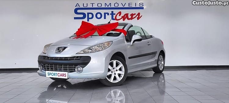 Cinza Usado 2008 Peugeot 207 Coupé | € 8.450 - Imagem 1/1