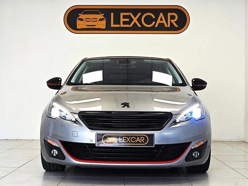 Usado Peugeot 308 Allure 130 HP (95 kW) 2017 Cinza