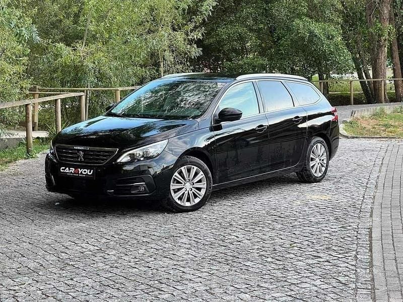 Preto Usado 2020 Peugeot 308 Active Carrinha | € 15.990 (Preço justo) - Imagem 1/4
