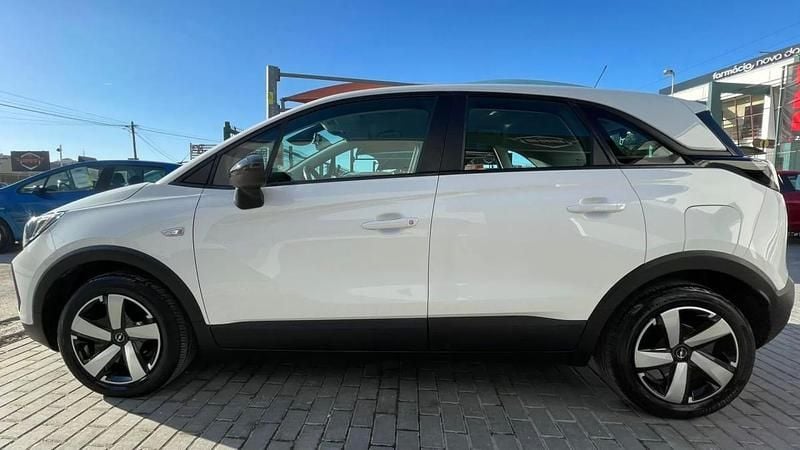 Usado Opel Crossland 83 HP (61 kW) 2022 Branco SUV
