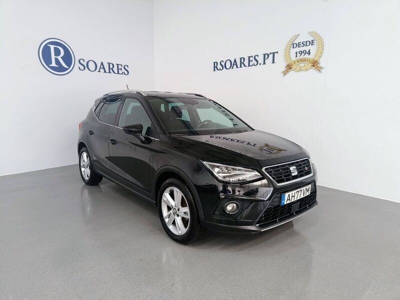 Usado Seat Arona FR 110 HP (80 kW) 2021 Preto SUV
