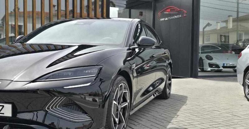 Preto Usado 2024 BYD Seal Sedan | € 44.900 (Preço justo) - Imagem 1/4