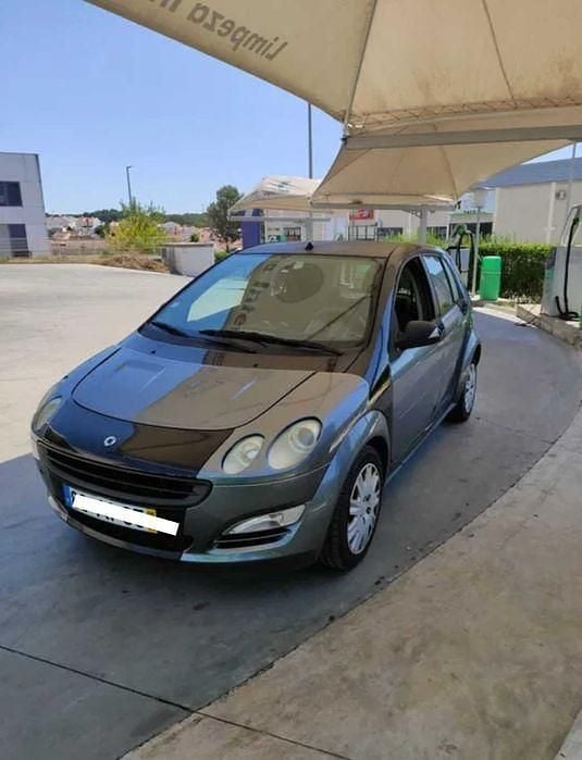 Usado 2005 Smart ForFour Sedan | € 2.000 - Imagem 1/4
