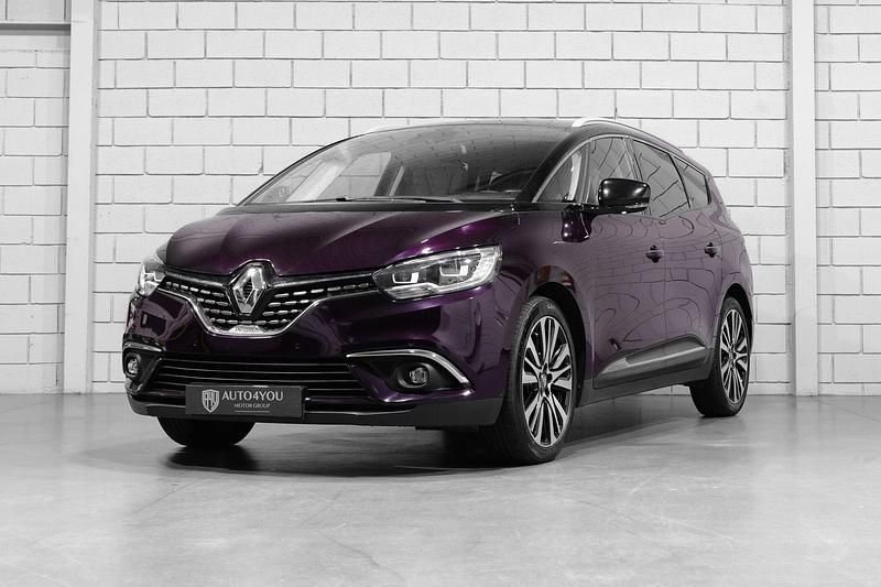 Outro Usado 2017 Renault Captur Initiale Paris SUV | € 18.900 - Imagem 1/4