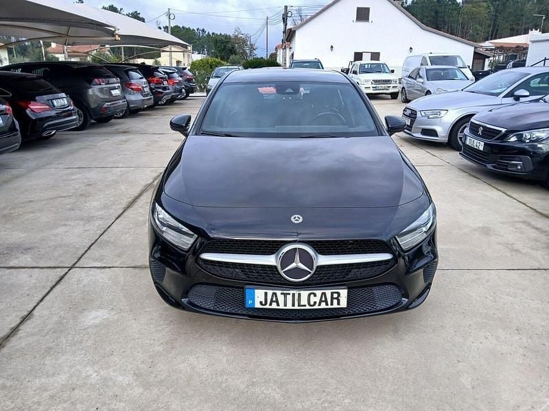 Preto Usado 2019 Mercedes A180 Style Sedan | € 20.300 (Preço justo) - Imagem 1/4