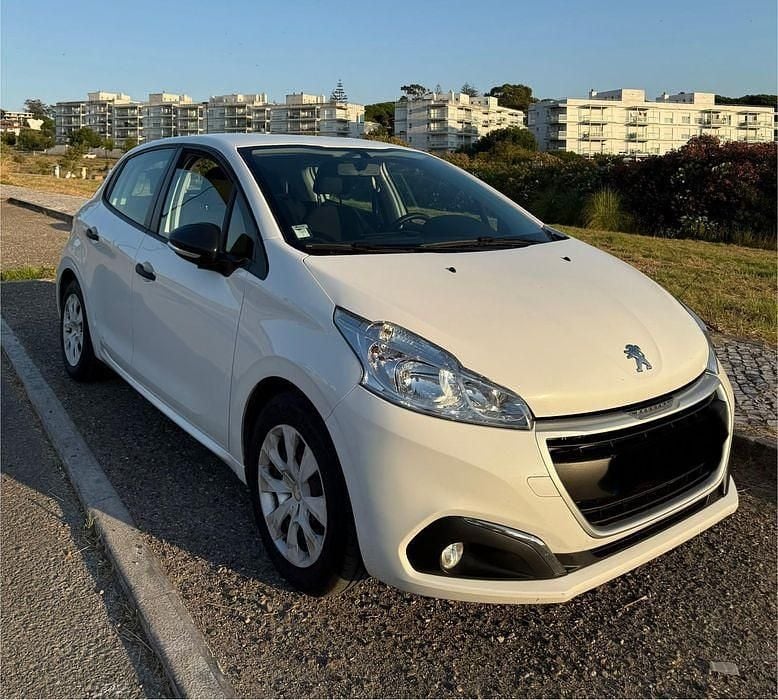 Usado 2017 Peugeot 208 Access Citadino | € 8.420 (Super Preço) - Imagem 1/4