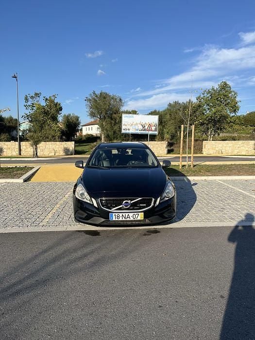 Usado 2012 Volvo V60 R-Design Carrinha | € 7.450 (Bom preço) - Imagem 1/4