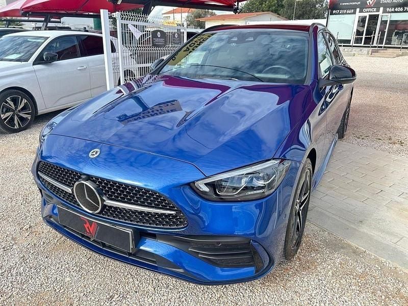 Usado Mercedes C300 AMG line 313 HP (230 kW) 2024 Azul Carrinha