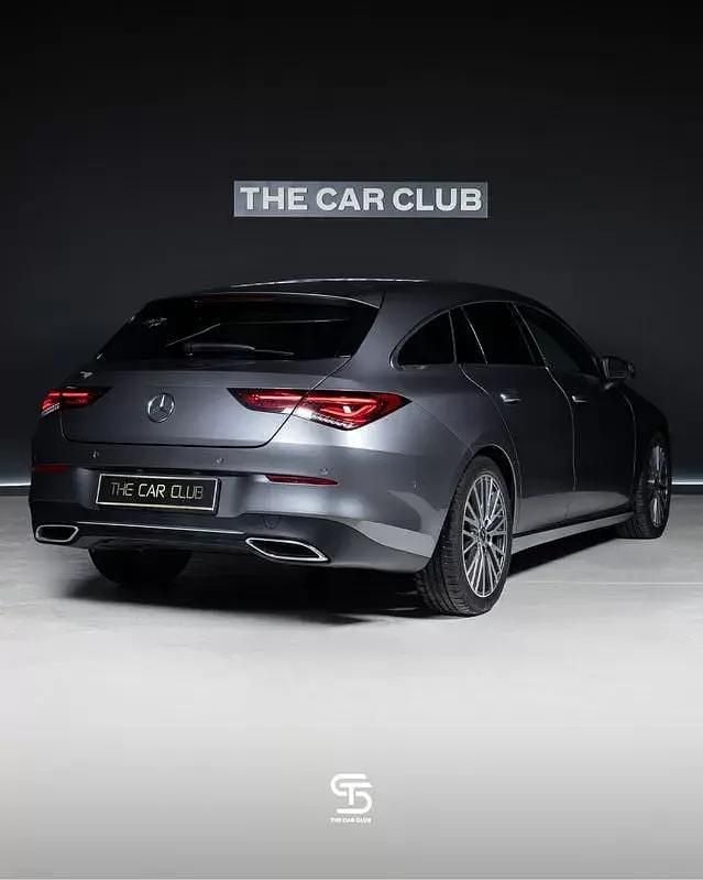 Usado Mercedes CLA200 Shooting Brake Progressive 150 HP (110 kW) 2022 Cinza antracite Carrinha