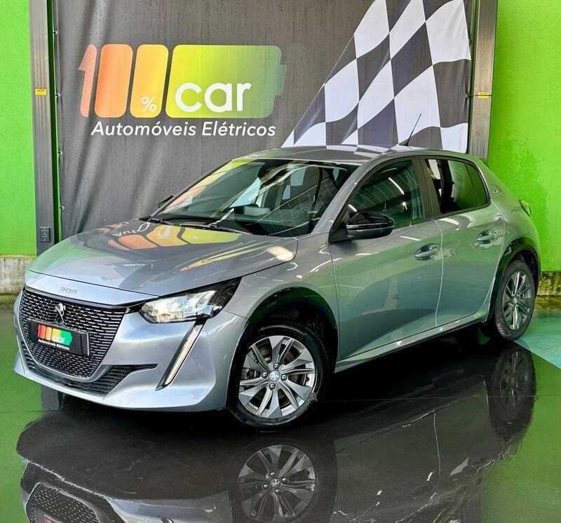 Cinzento Usado 2023 Peugeot e-208 Allure Citadino | € 22.500 (Preço justo) - Imagem 1/4