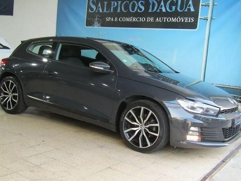 Usado VW Scirocco Sport 150 HP (110 kW) 2016 Cinzento Coupé