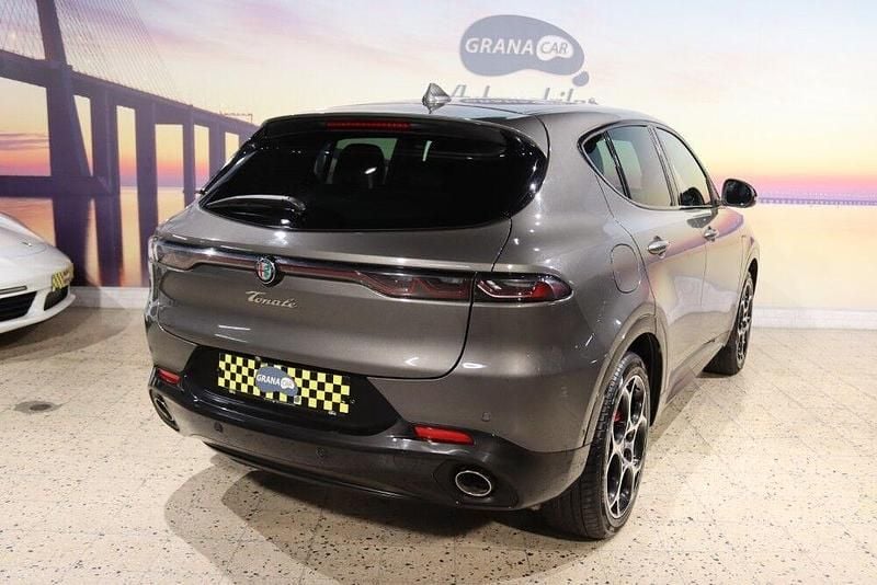 Usado Alfa Romeo Tonale Veloce 280 HP (205 kW) 2023 Cinza SUV