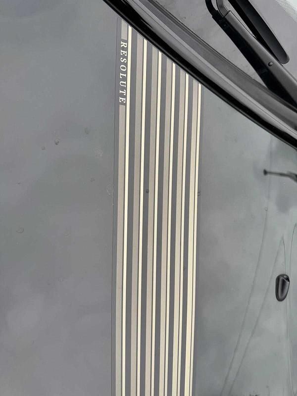 Usado Mini Cooper SE Hatch 135 kW (184 HP) 2023 Verde Citadino