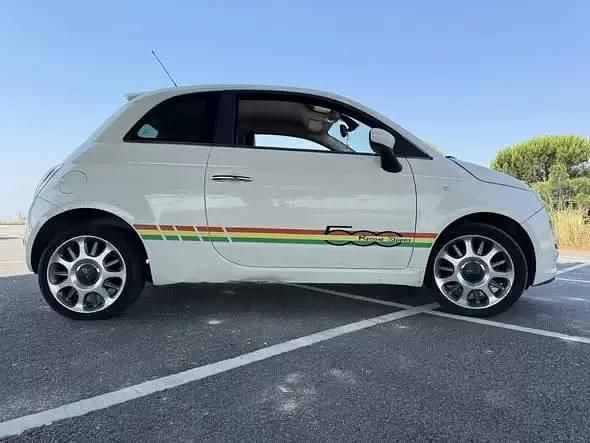 Usado Fiat 1400 100 HP (73 kW) 2008 Branco Coupé