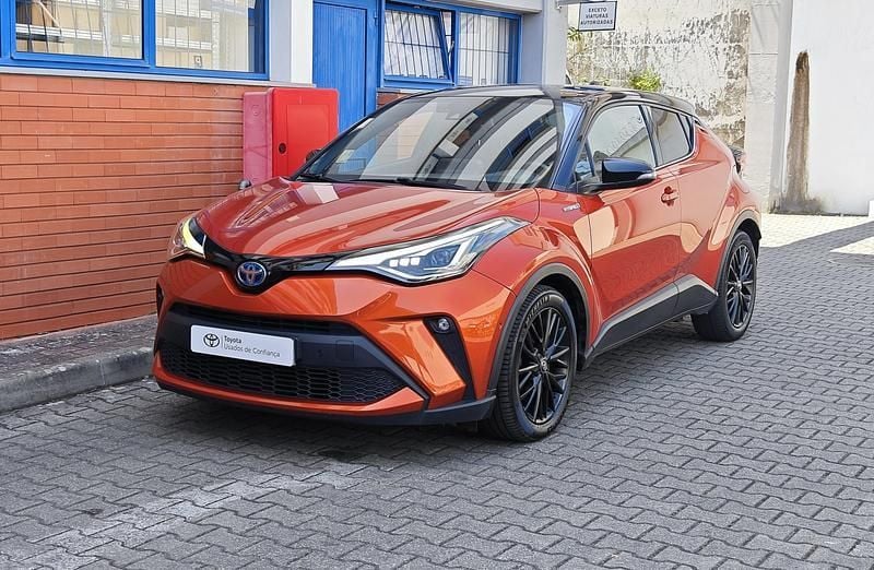Laranja (pintura metalizada) Usado 2020 Toyota C-HR Edition SUV | € 29.500 (Preço justo) - Imagem 1/4