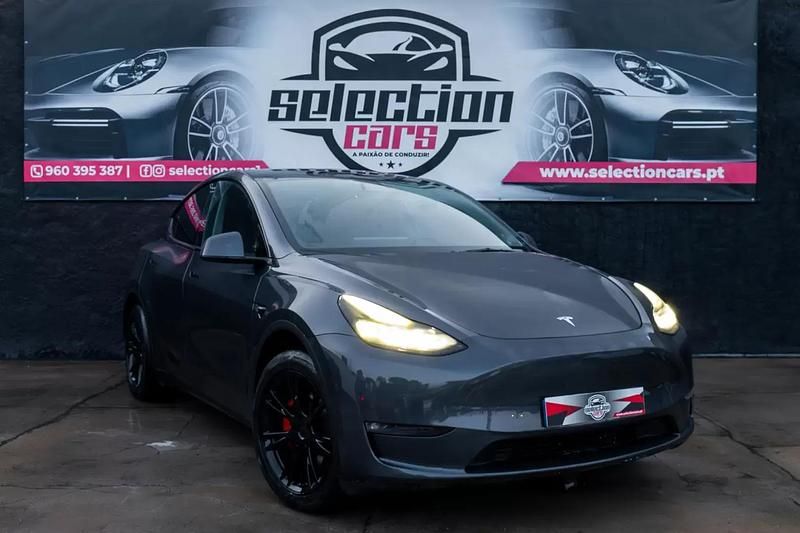Usado Tesla Model Y 378 kW (514 HP) 2023 Cinzento SUV