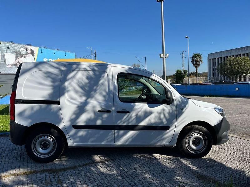 Usado Mercedes Citan 109 95 HP (69 kW) 2021 Branco Sedan