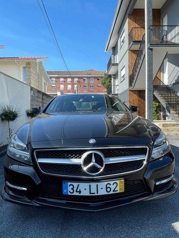 Preto Usado 2011 Mercedes CLS350 | € 18.500 - Imagem 1/4