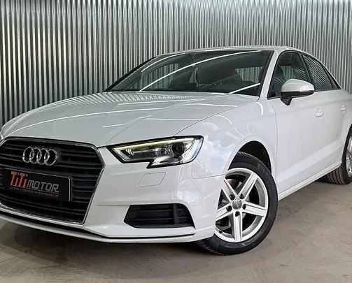 Usado Audi A3 Sport 116 HP (85 kW) 2016 Branco Coupé