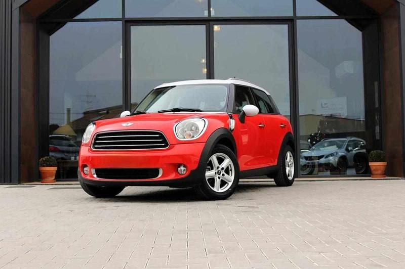 Usado Mini Cooper D Countryman 112 HP (82 kW) 2011 Vermelho SUV