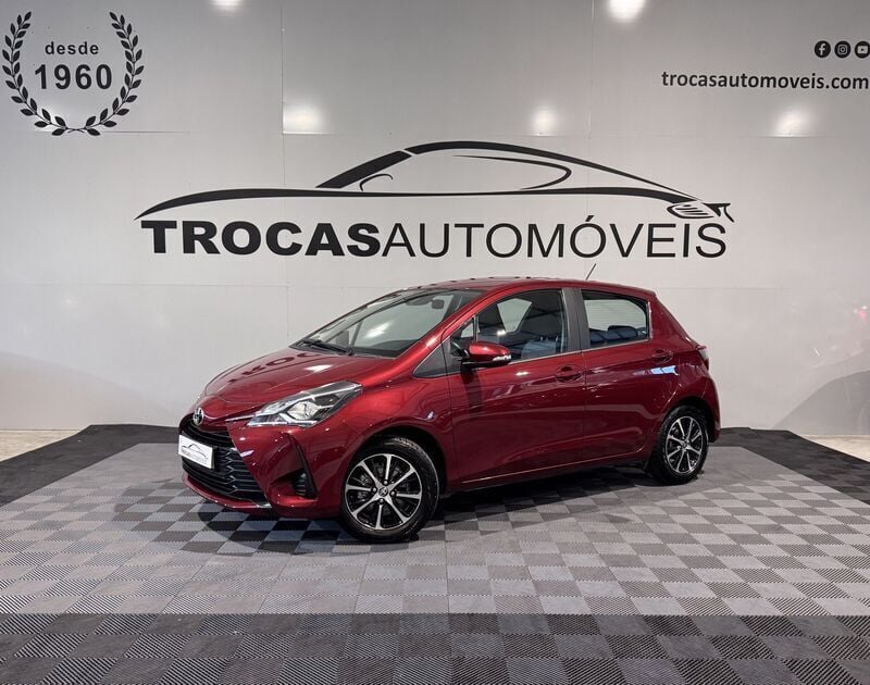 Vermelho Usado 2020 Toyota Yaris Comfort | € 13.900 (Bom preço) - Imagem 1/4