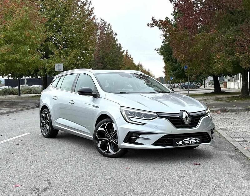 Cinzento Usado 2022 Renault Mégane IV Carrinha | € 19.900 (Preço justo) - Imagem 1/4